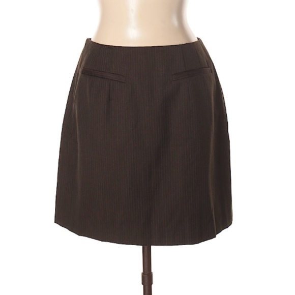 Banana Republic Wool Pinstripe Skirt - Picture 2 of 3